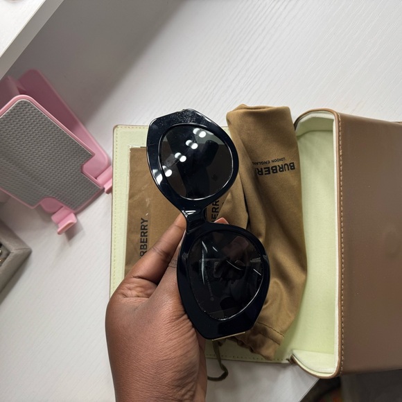 Burberry Black Sunglasses With Gold Side Detail main image 5